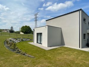 Construction maison moderne à étage à Arçonnay (Sarthe)